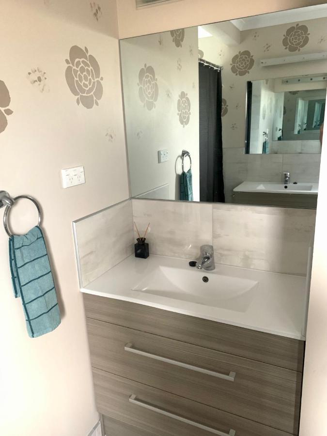 Kg Ensuite Palmerston North Eksteriør billede